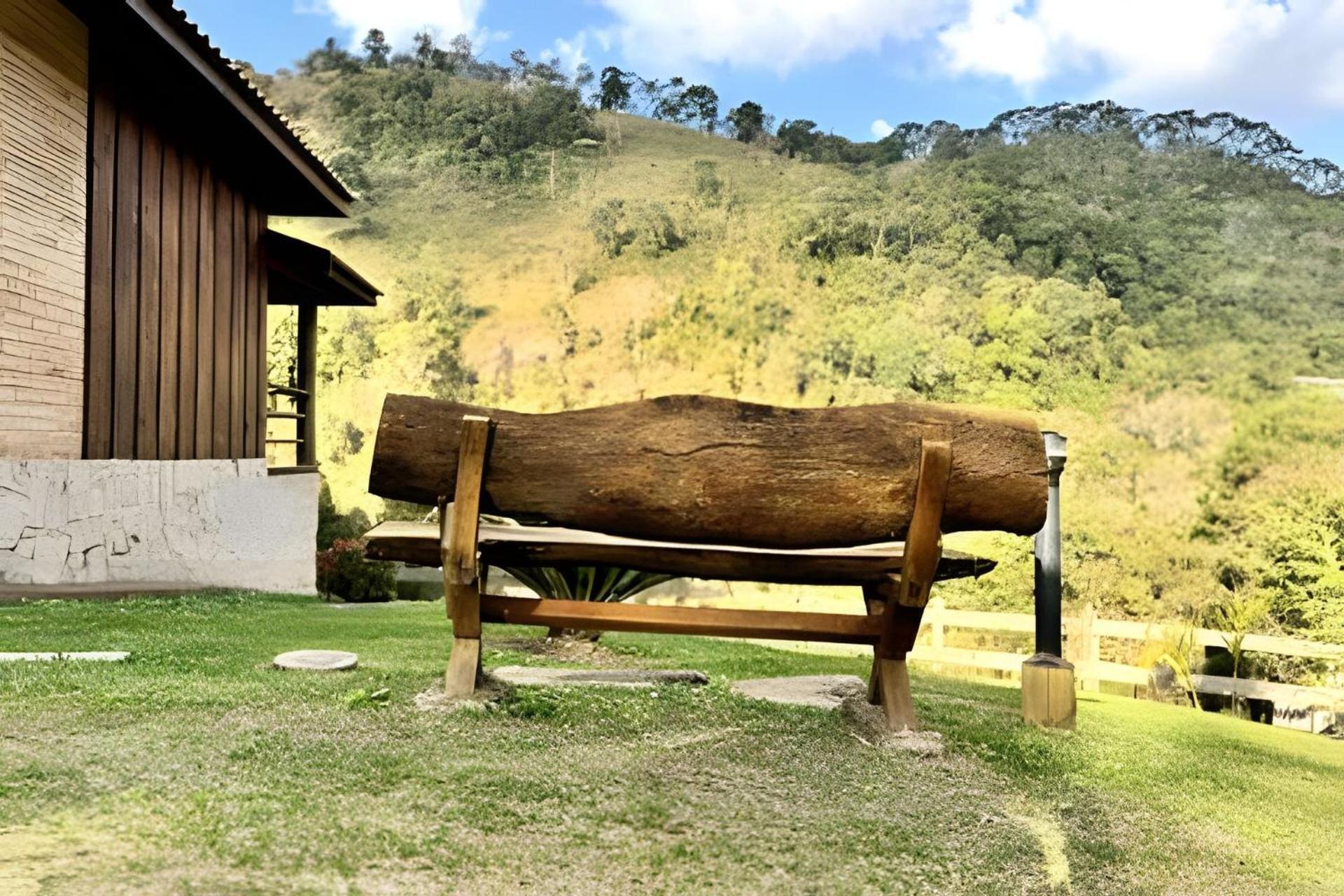 Chale Recanto Da Mantiqueira Goncalves Bagian luar foto